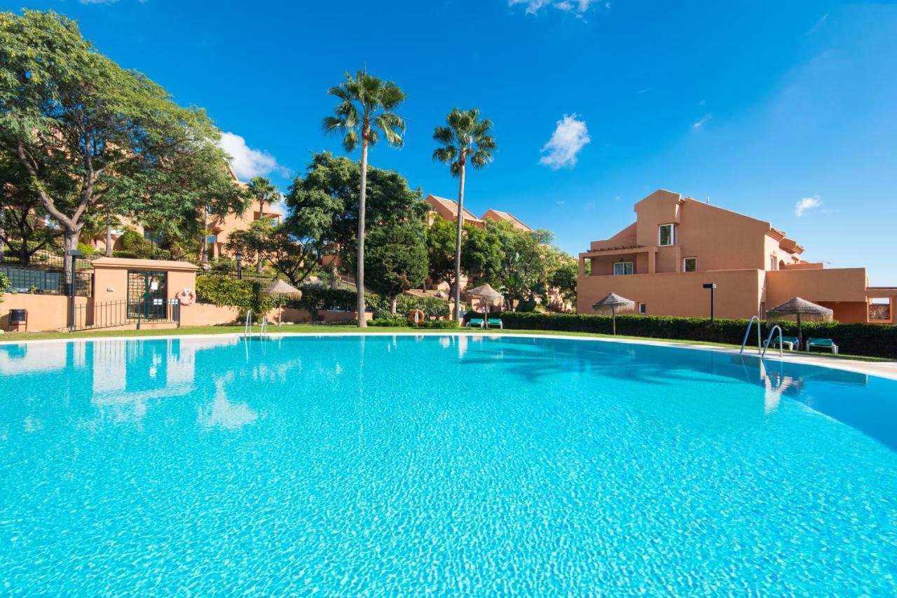 Rentandhomes Marbella Golf Elviria 外观 照片